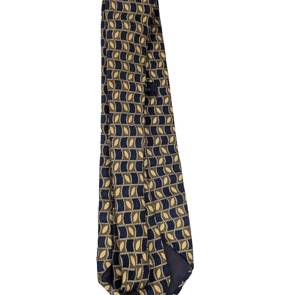 Chaps Ralph Lauren Men's Silk Necktie Navy Tan Gold Wavy Design Long - Picture 4 of 4